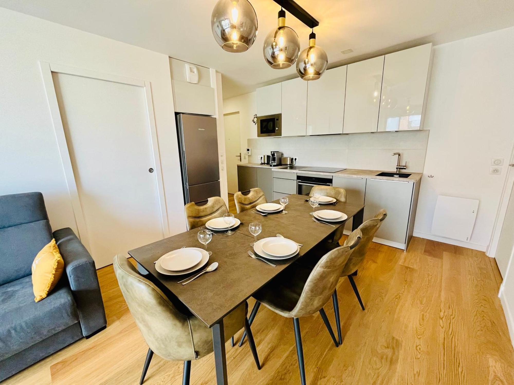 Appartamento Sejour Authentique - Balcon, Parking & Wifi Ultra-Rapide Deauville Esterno foto